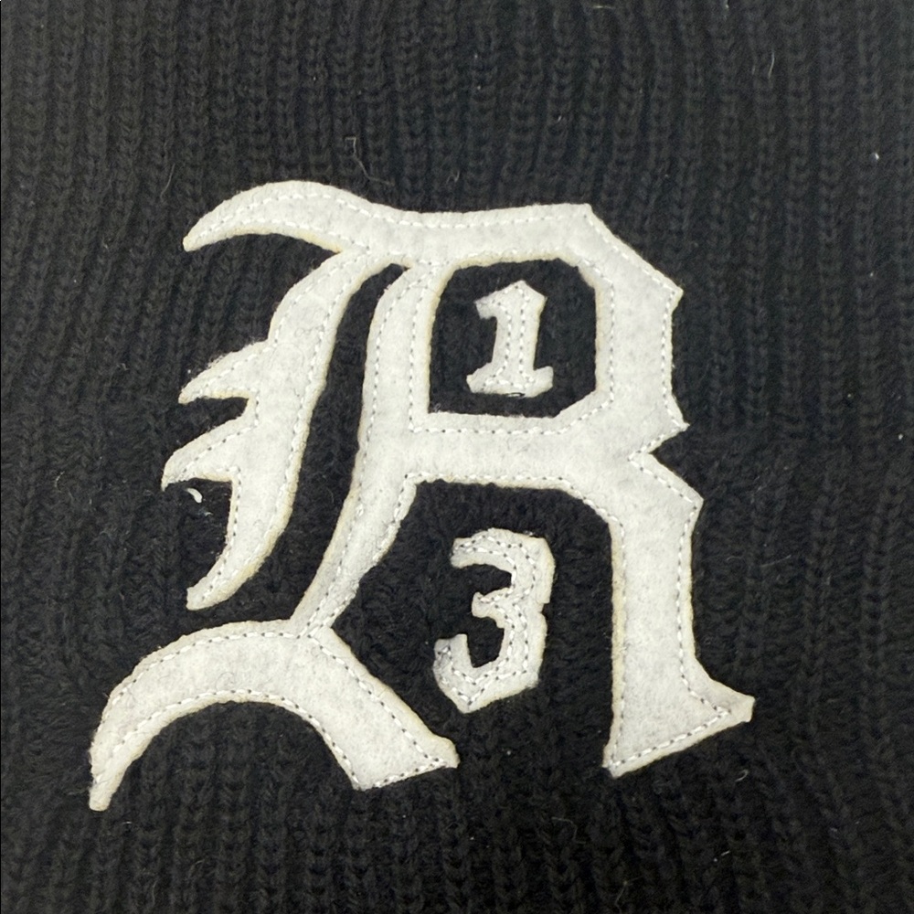 R13 cashmere beanie with chains - Picture 2 of 5
